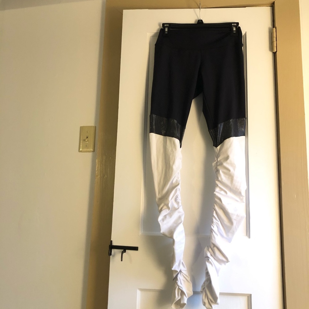 Port De Bras Chloe Leggings Medium